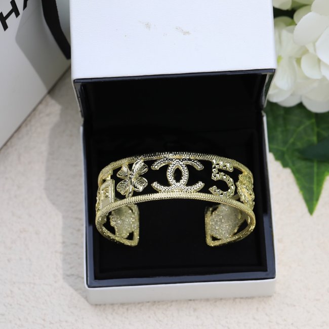 Chanel Bracelet CSJ23211342