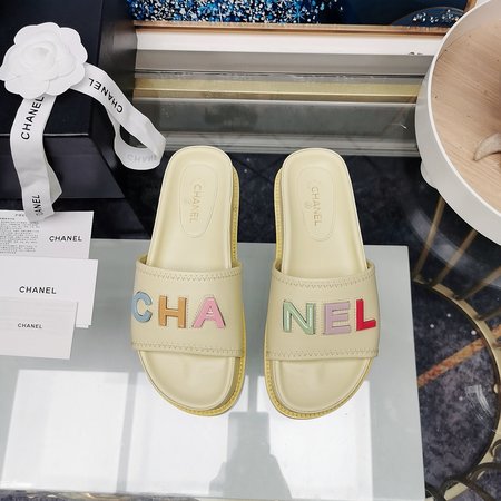 Chanel Sheepskin platform slippers 320