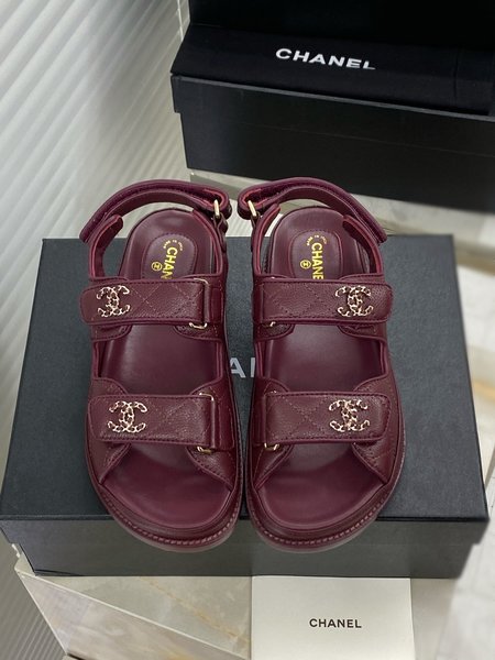 Chanel Cowhide sandals