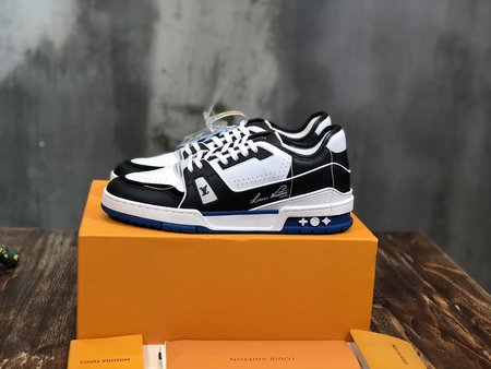 Louis Vuitton Canvas platform shoes LOGO