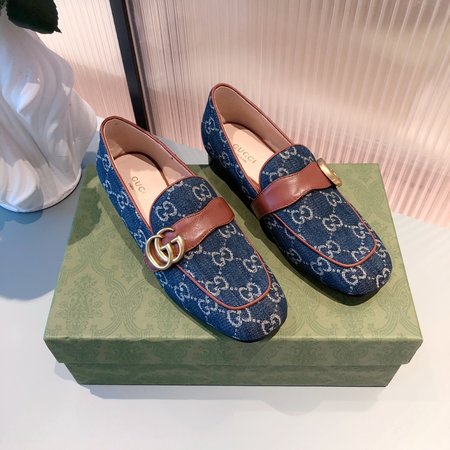 Gucci British style retro design