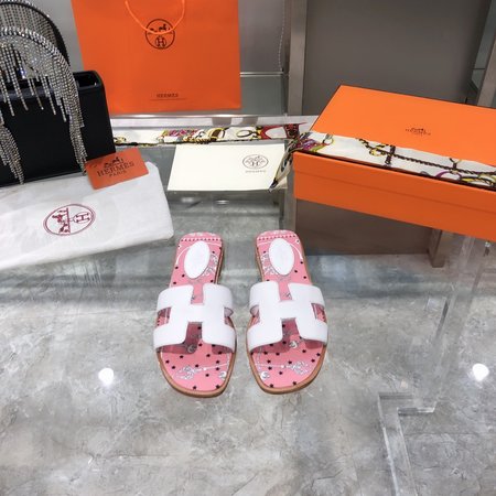 Hermes Classic H slippers