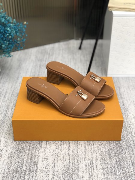 Louis Vuitton Lock It slippers Monogram metal monogram clasp
