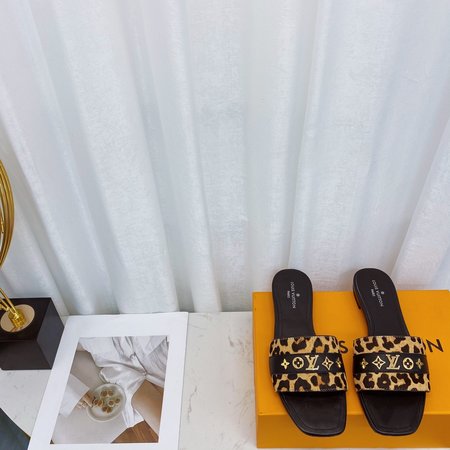 Louis Vuitton high heel slippers