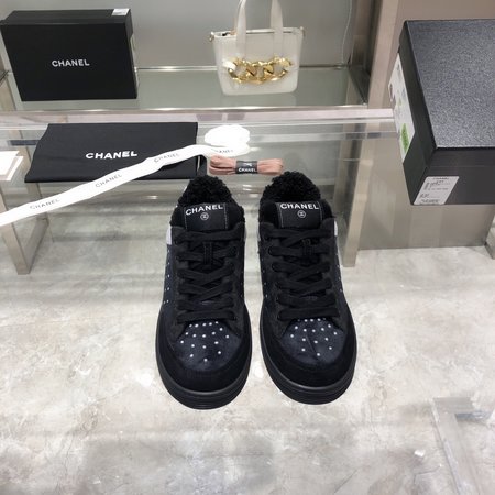 Chanel Black and white panda shoes padded towel lining