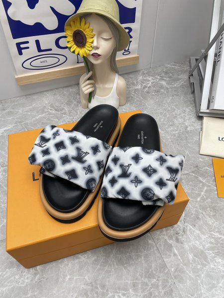 Louis Vuitton Velcro Platform Sandal Premium Gift Box Packaging Fits Wear