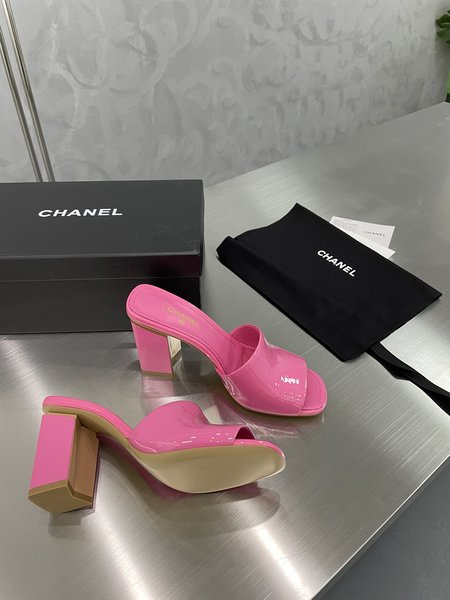 Chanel patent leather jelly sandals
