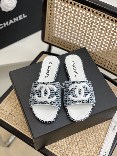 Chanel slippers
