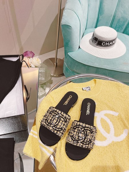 Chanel Embossed slippers