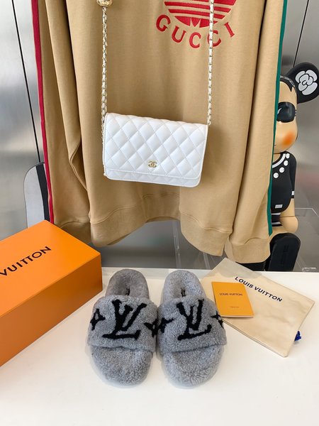 Louis Vuitton teddy fur slippers