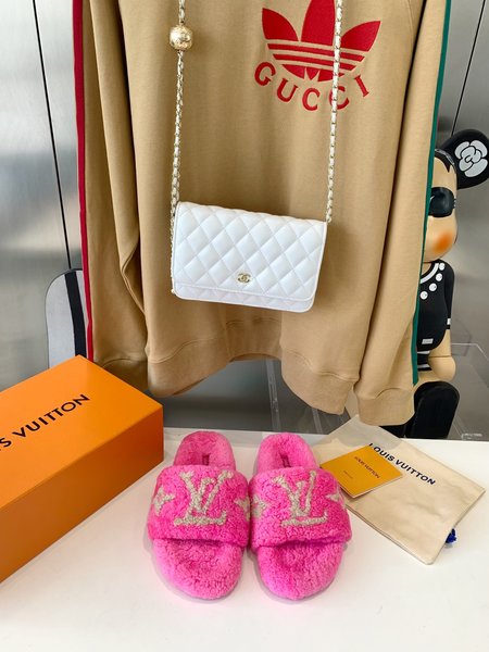 Louis Vuitton teddy fur slippers
