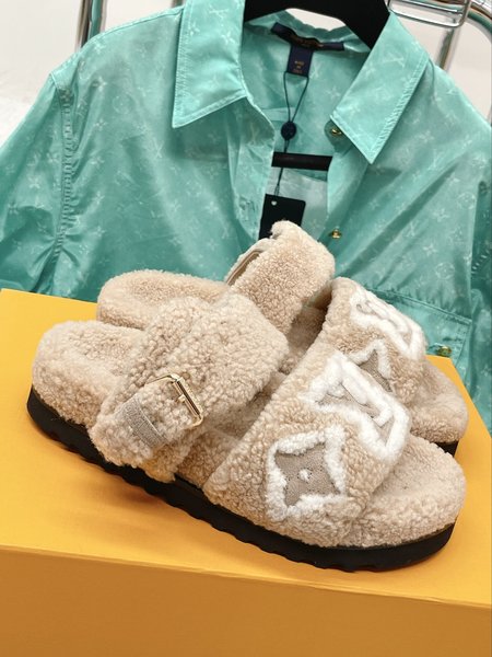 Louis Vuitton Classic Time Out Rhinestone Sneakers