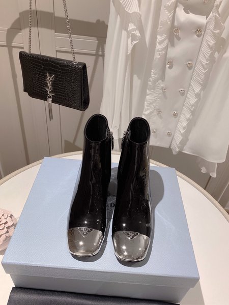 Prada Thin heel and thick heel patent leather cowhide series