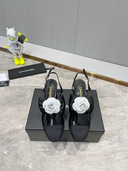 Chanel bow sandals