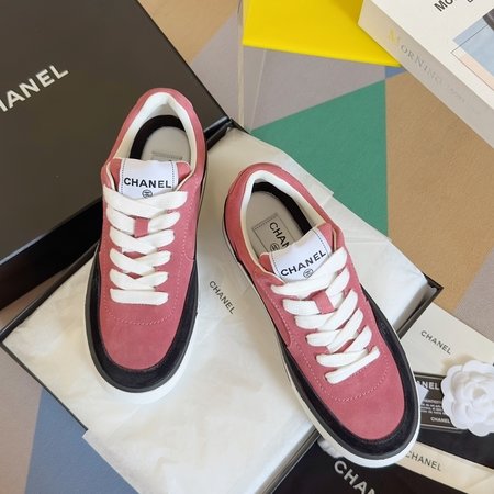 Chanel Panda color sneaker casual sports shoes