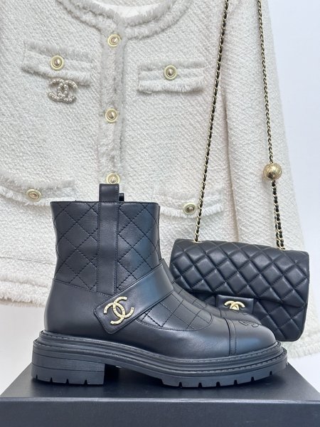 Chanel CC new autumn and winter rhombus belt short boots